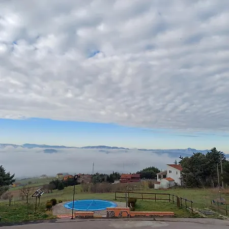 Sotto Li Foj Country house *