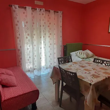 Sotto Li Foj Летний дом *